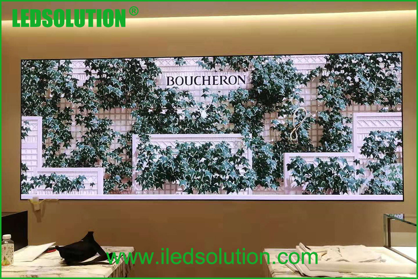 LEDSOLUTION built LED Displays for Boucheron Store in CDF Mall Sanya (3)