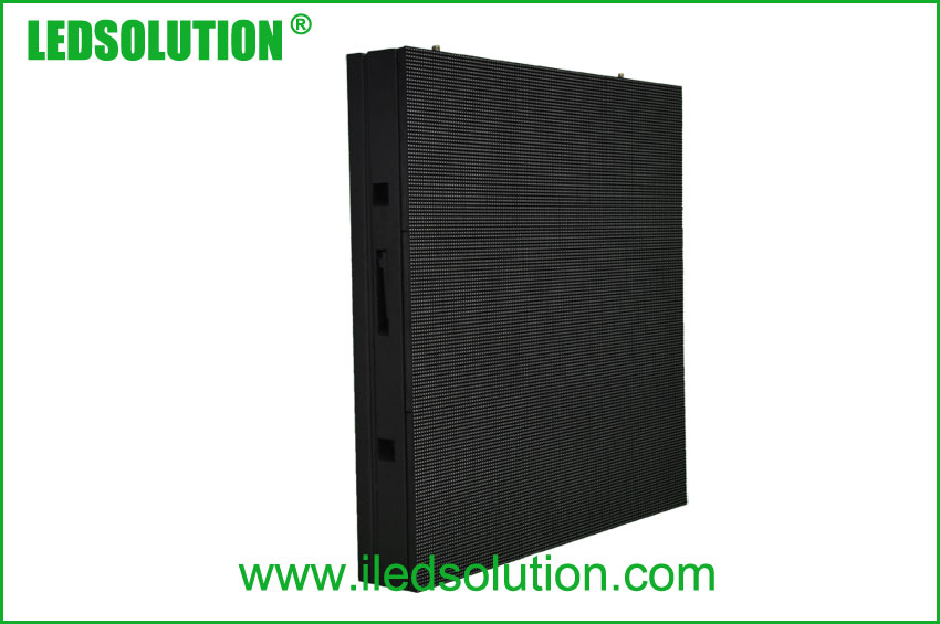 P6.67 Module Front Service LED Display