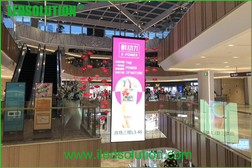 Indoor P2.5 double sided LED Display (1)