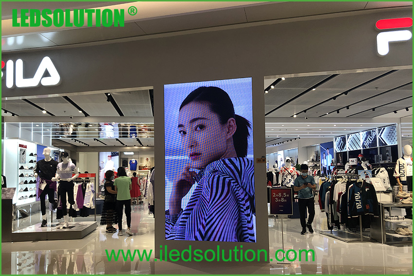 Retail Store LED Display Screen (5)